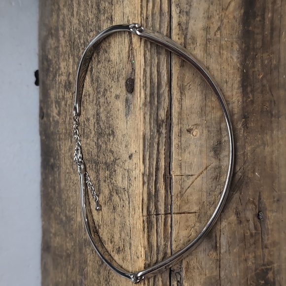 Vintage Silver Choker Style Necklace - Picture 2 of 5